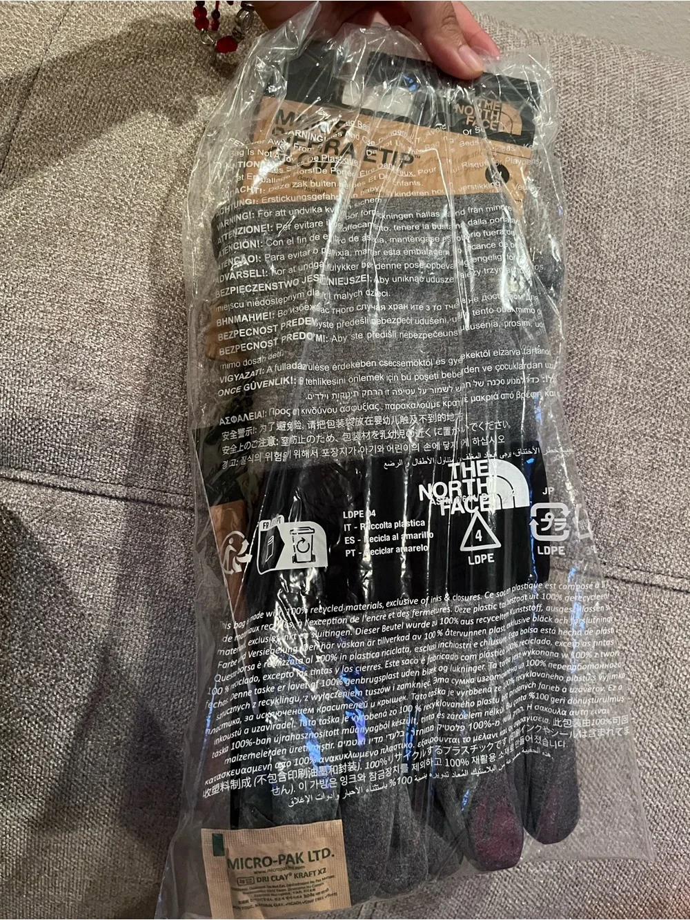 The North Face Men’s Grey & Black Insulated Tech Gloves